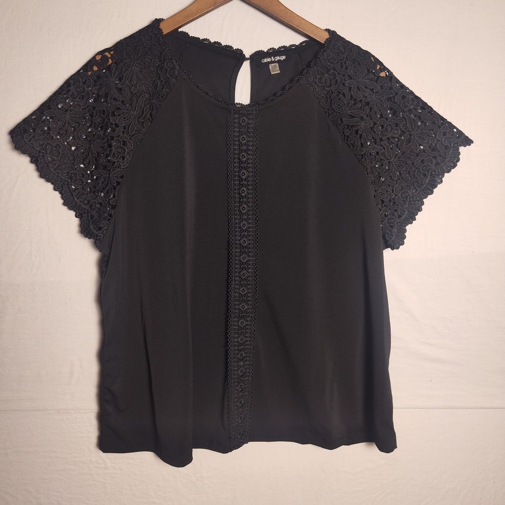 Cable & Gauge Womens XL Black Crochet Lace Sleeve Keyhole Back Blouse Top